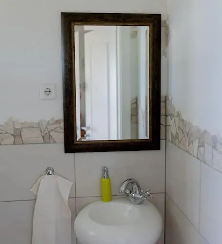 Mit Basketballplatz Feriehus Lemgo