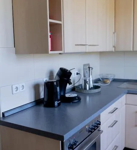 Mit Basketballplatz Feriehus