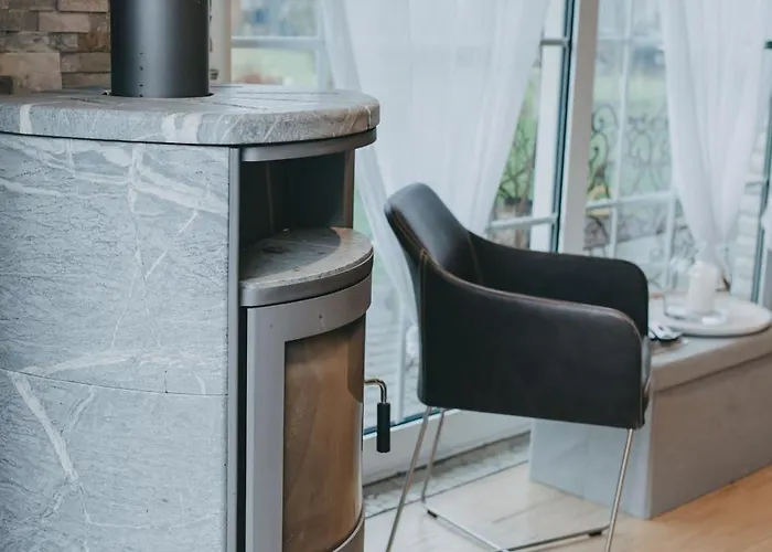 Feriehus Mit Basketballplatz